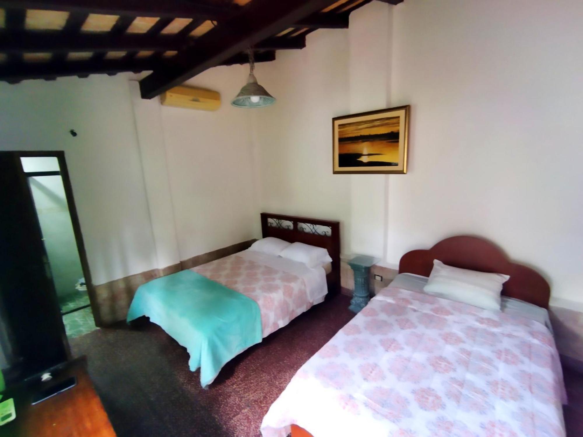 Hotel La Aparesida Areguá Kültér fotó