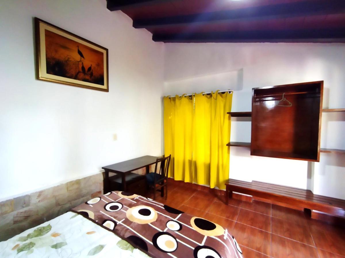 Hotel La Aparesida Areguá Kültér fotó