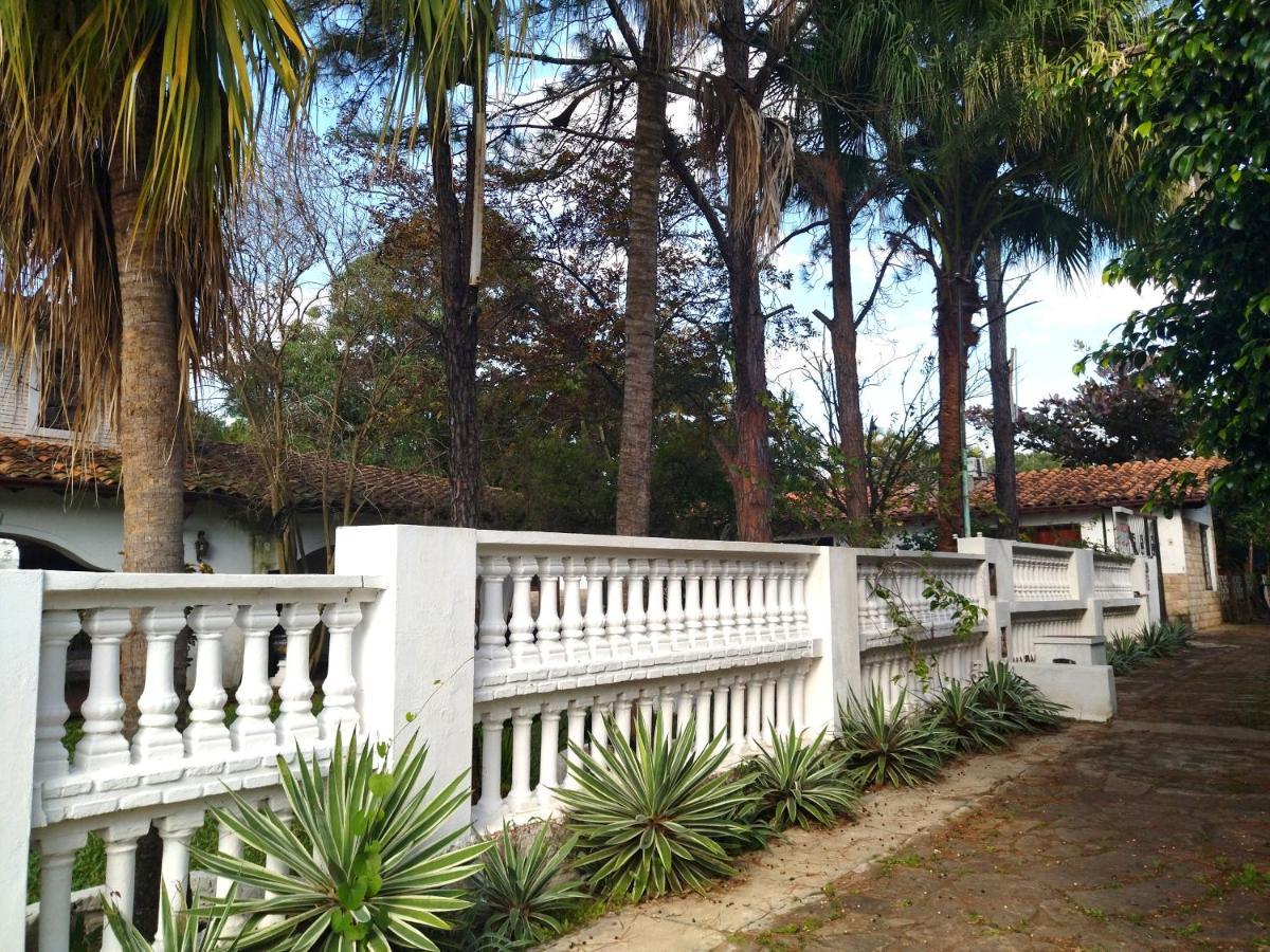 Hotel La Aparesida Areguá Kültér fotó