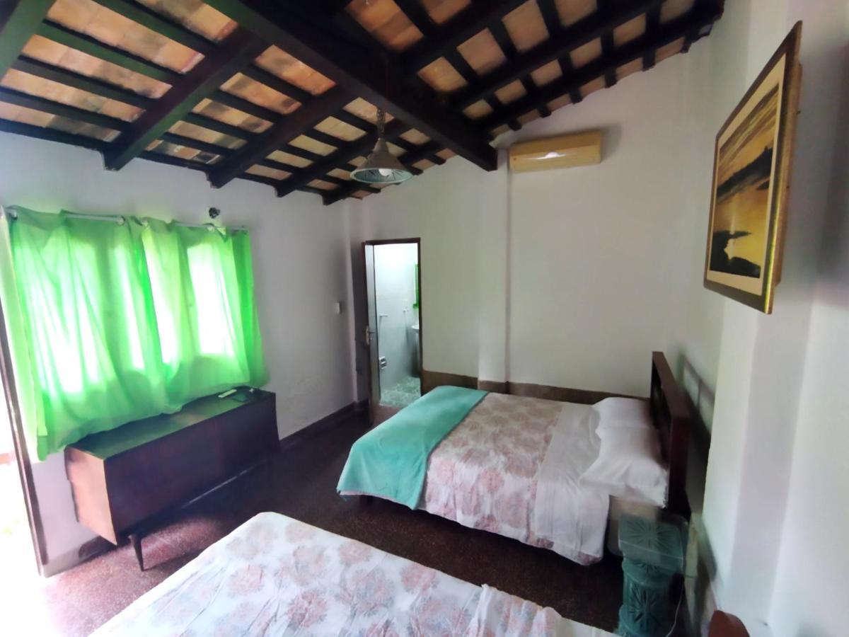 Hotel La Aparesida Areguá Kültér fotó